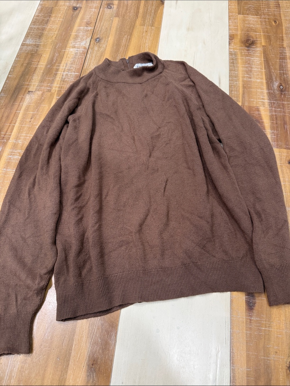 Classic Crewneck Sweater in Cocoa Brown